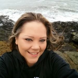 Meet your Posher, Carrie